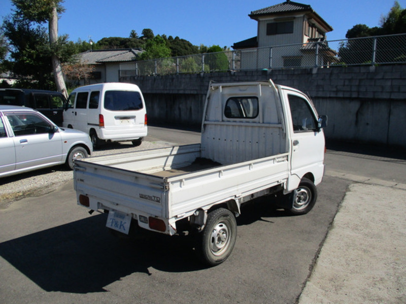 MINICAB TRUCK