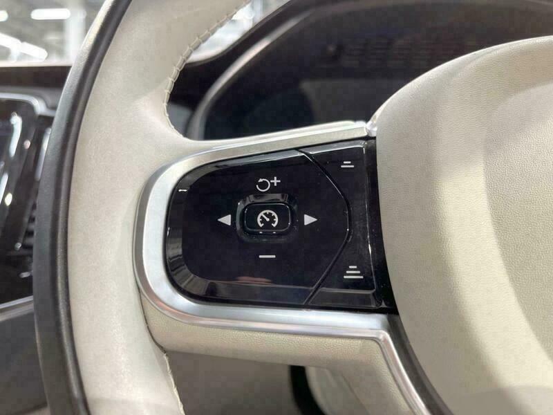 XC90