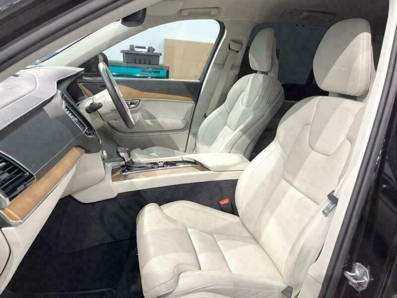 XC90