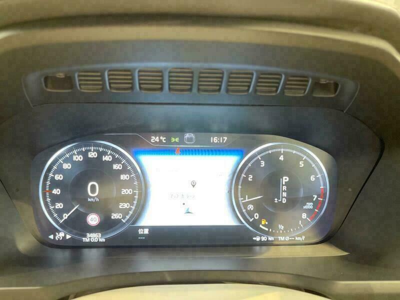 XC90