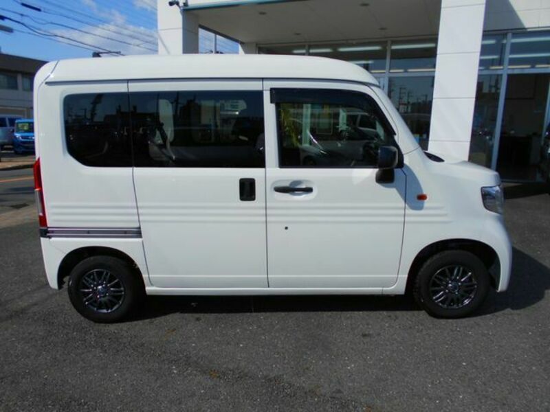 N-VAN-8