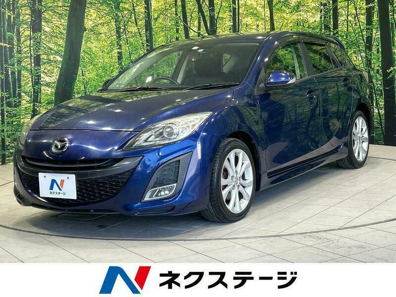 Axela Sport