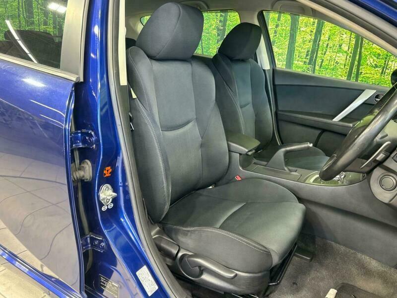 Axela Sport