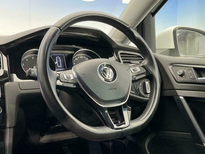 GOLF VARIANT