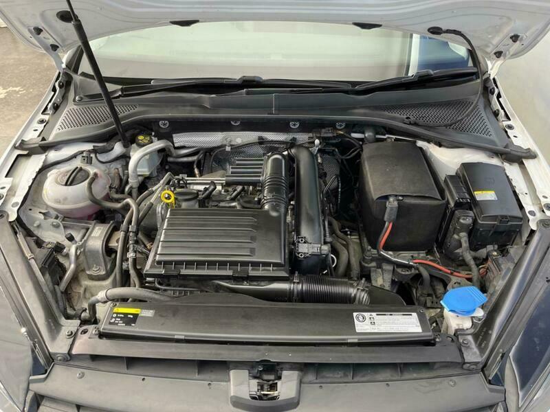 GOLF VARIANT