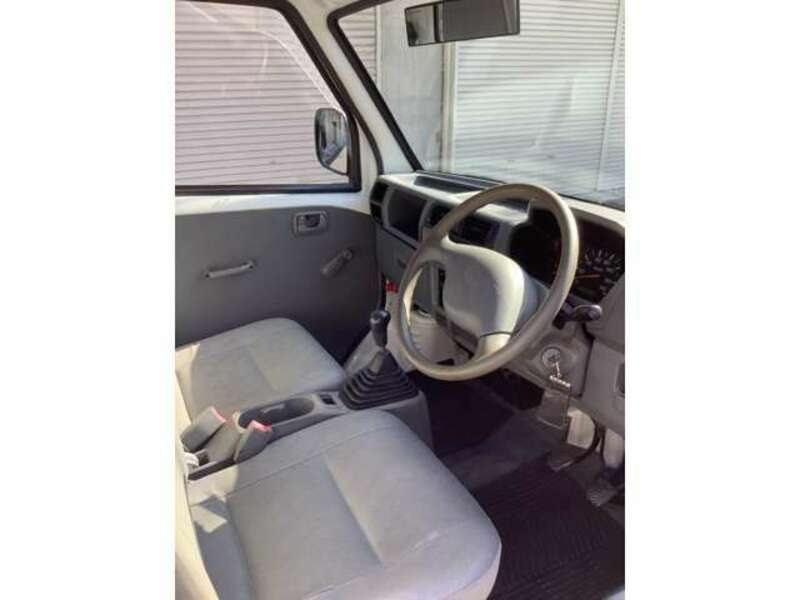 MINICAB TRUCK