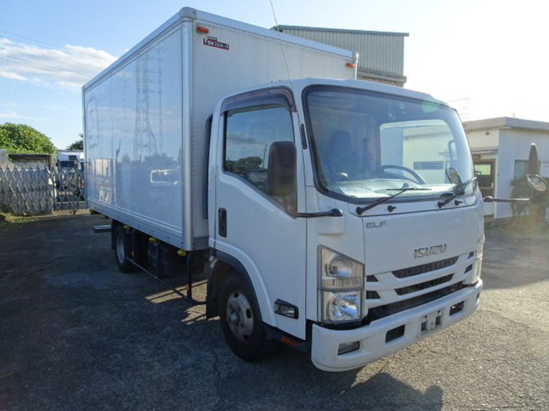 ISUZU　ELF