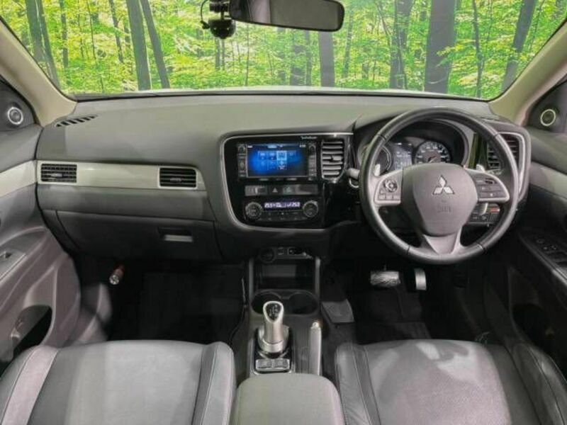 OUTLANDER PHEV