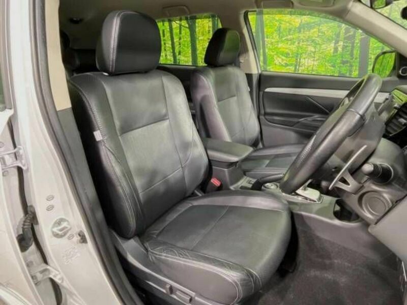 OUTLANDER PHEV