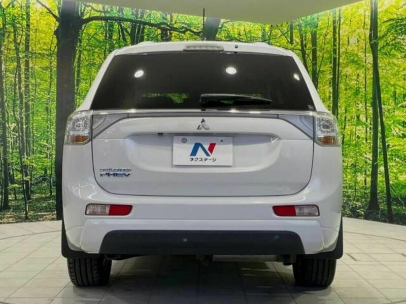 OUTLANDER PHEV
