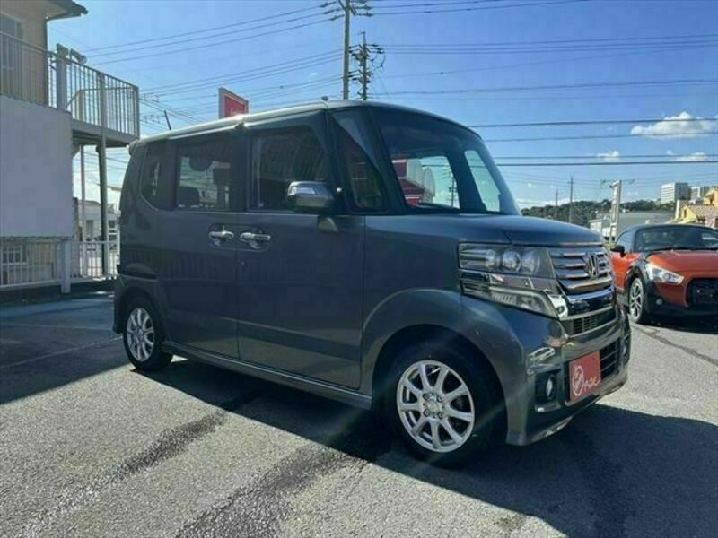 N BOX CUSTOM