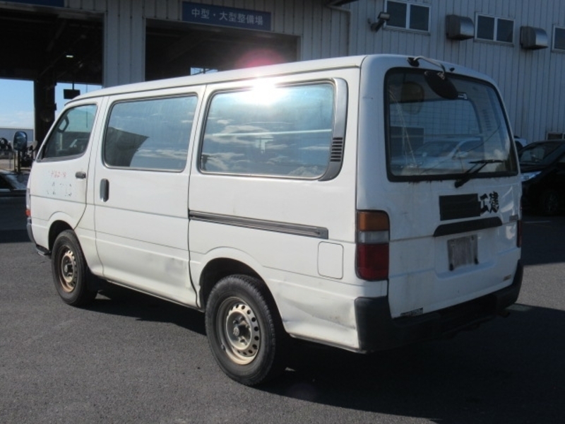 HIACE VAN