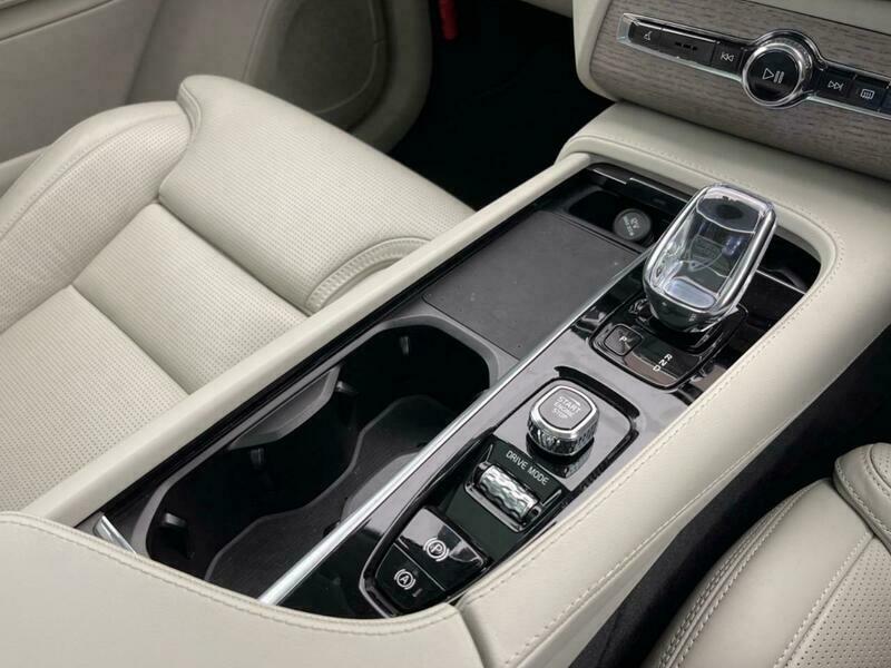 XC90