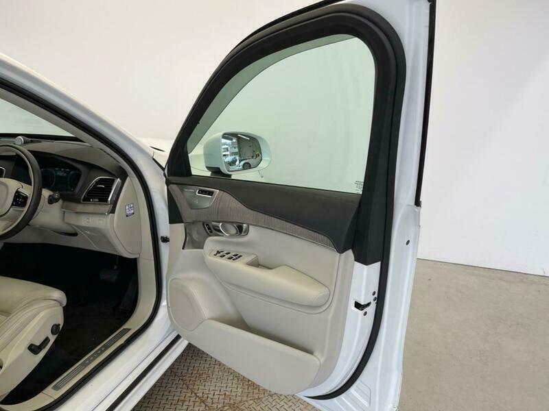XC90