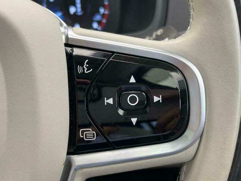 XC90