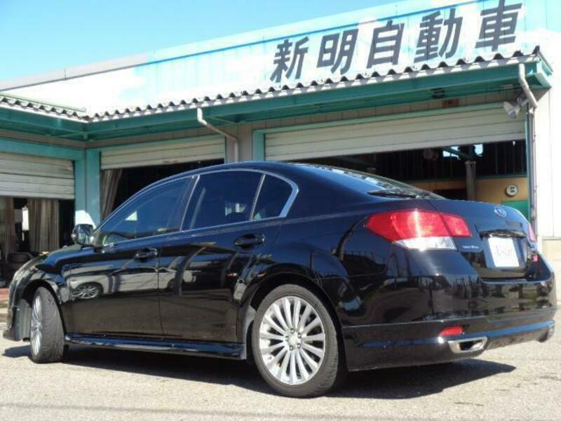 LEGACY B4