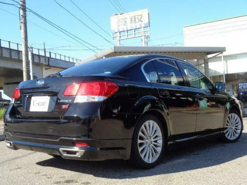 LEGACY B4
