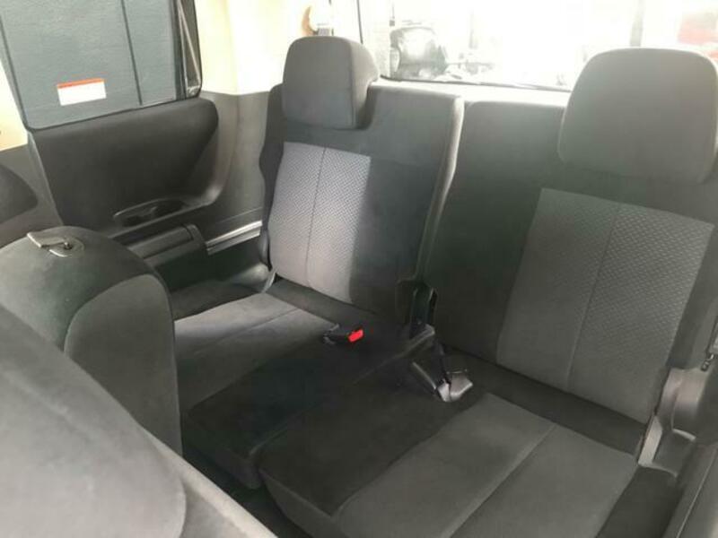 DELICA D5