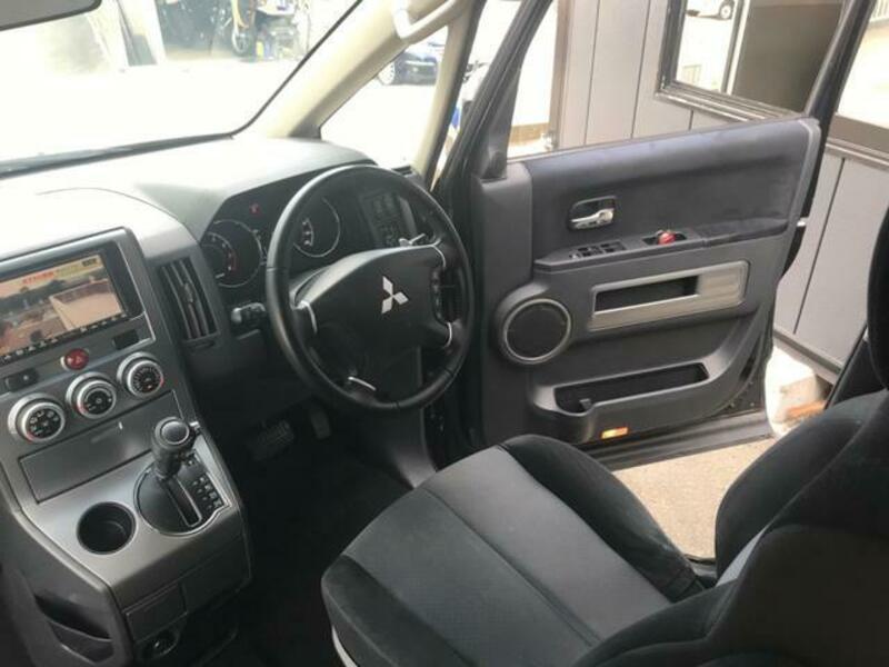 DELICA D5
