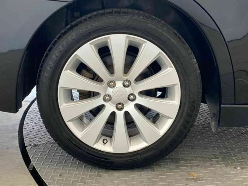 LEGACY B4