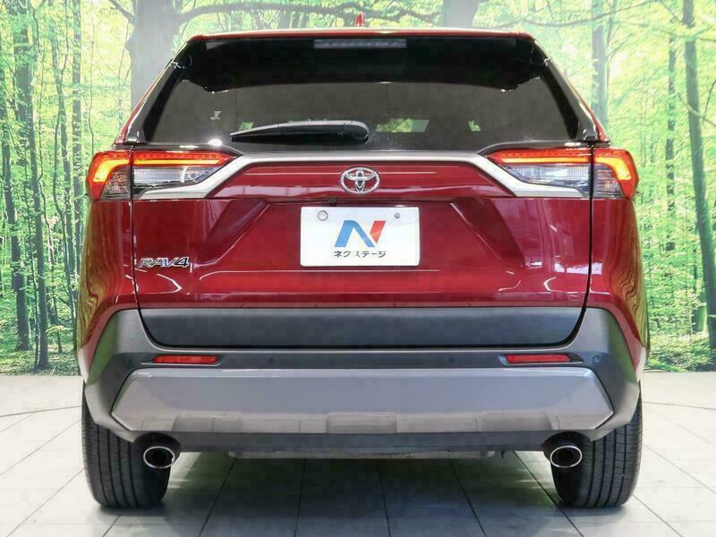 RAV4