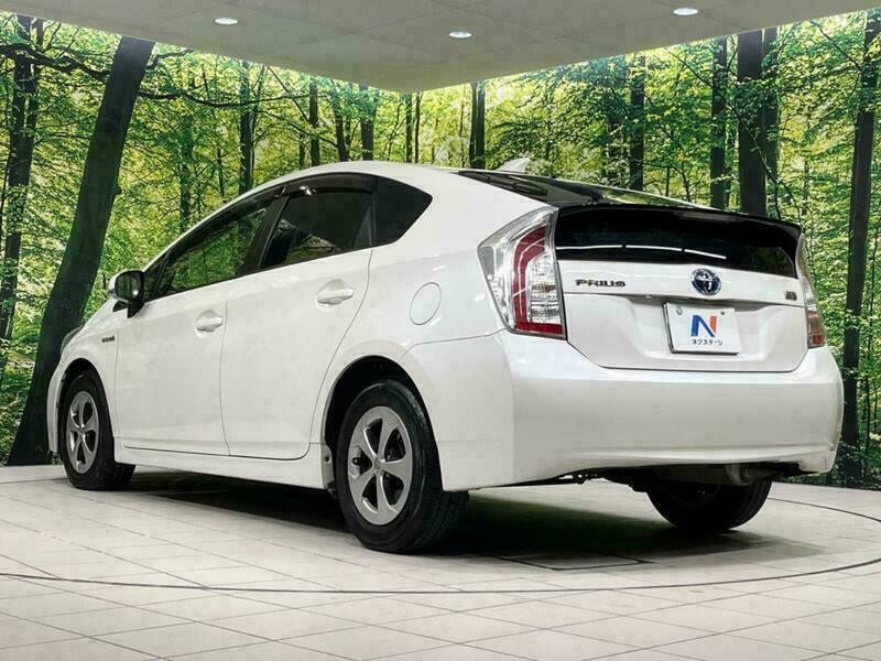 PRIUS-15