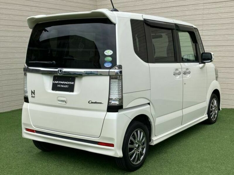 N BOX CUSTOM