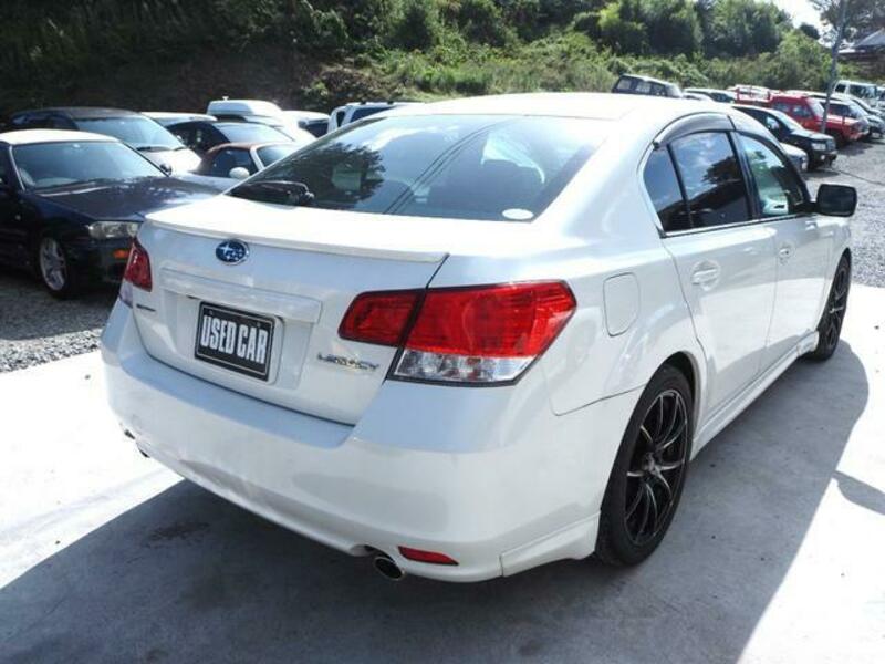 LEGACY B4