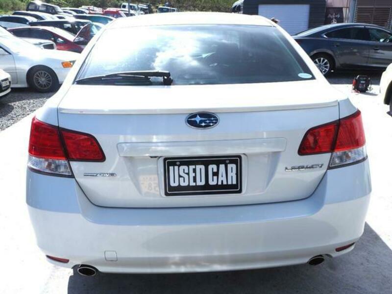 LEGACY B4