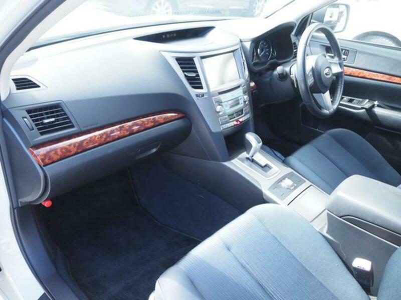 LEGACY B4