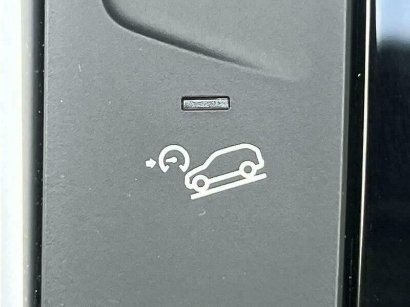 X4