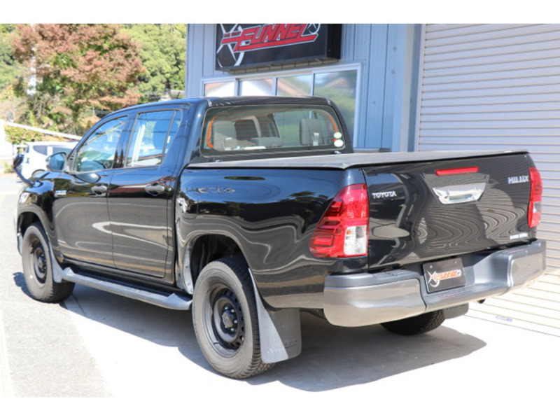 HILUX