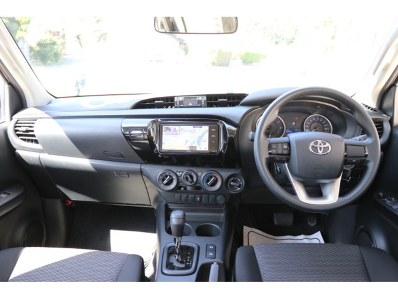 HILUX