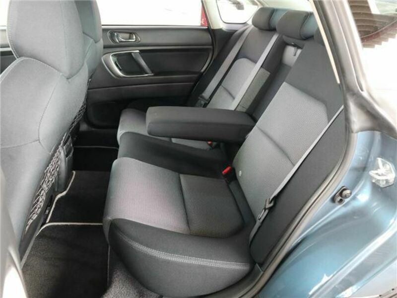 LEGACY B4