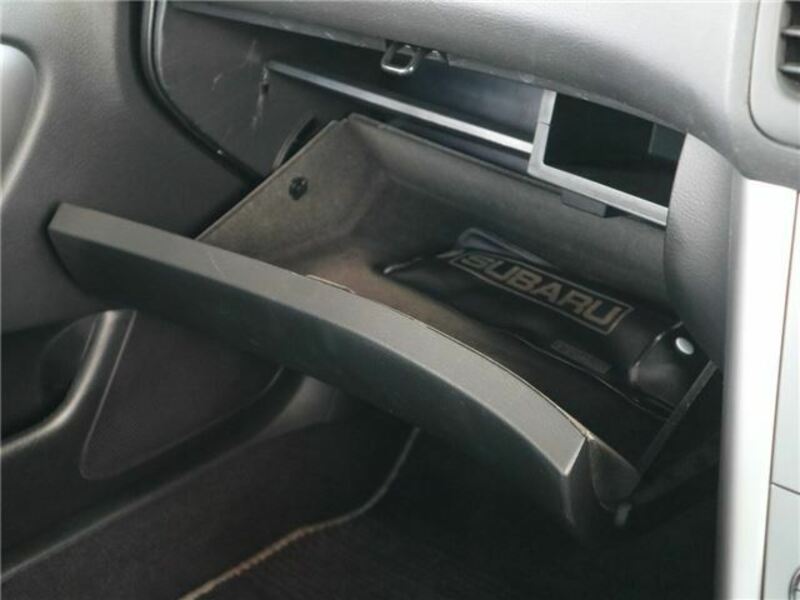 LEGACY B4