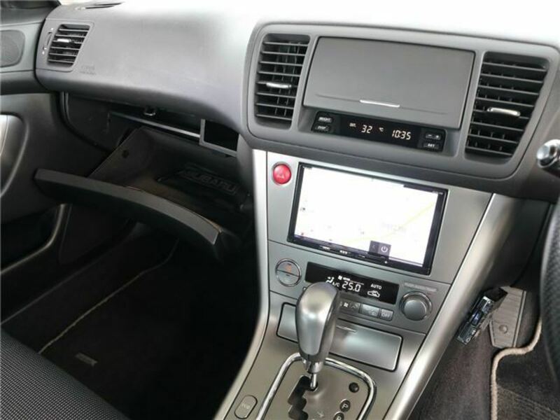 LEGACY B4