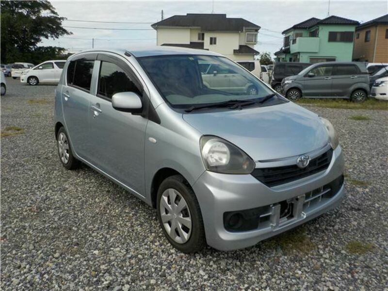 TOYOTA　PIXIS EPOCH