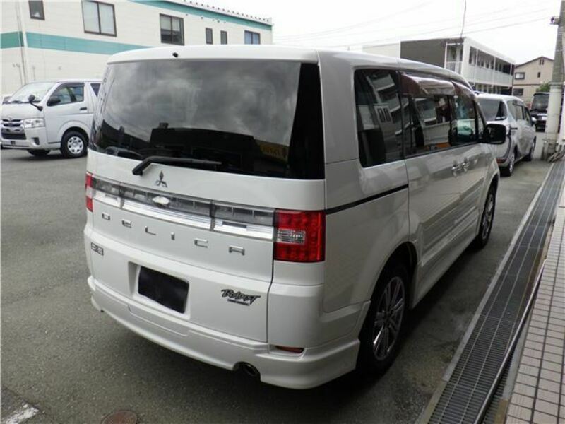 DELICA D5