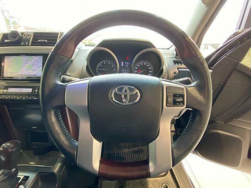 LAND CRUISER PRADO-5