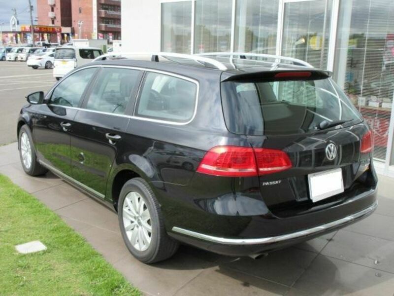 PASSAT VARIANT