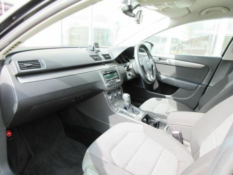 PASSAT VARIANT