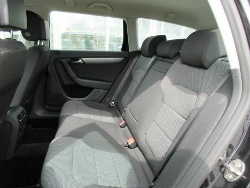 PASSAT VARIANT