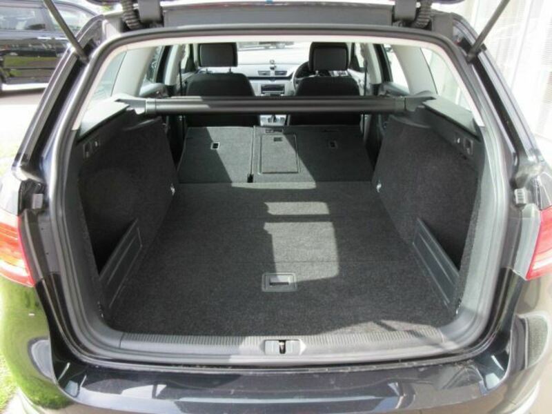 PASSAT VARIANT