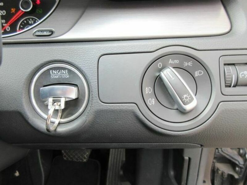 PASSAT VARIANT