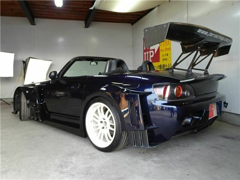 S2000