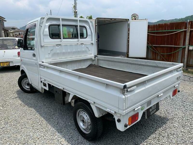 CARRY TRUCK