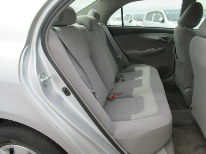 COROLLA AXIO