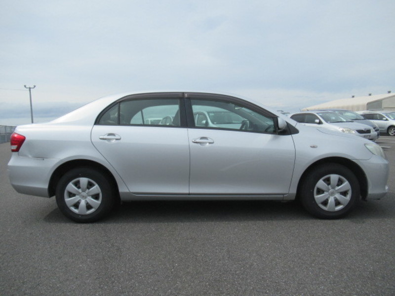 COROLLA AXIO