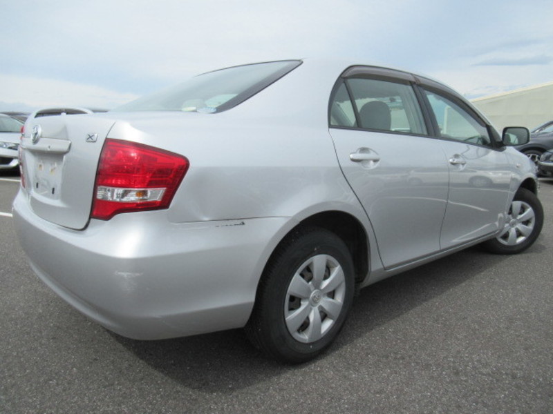 COROLLA AXIO