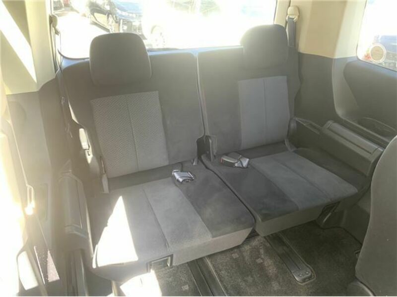 DELICA D5